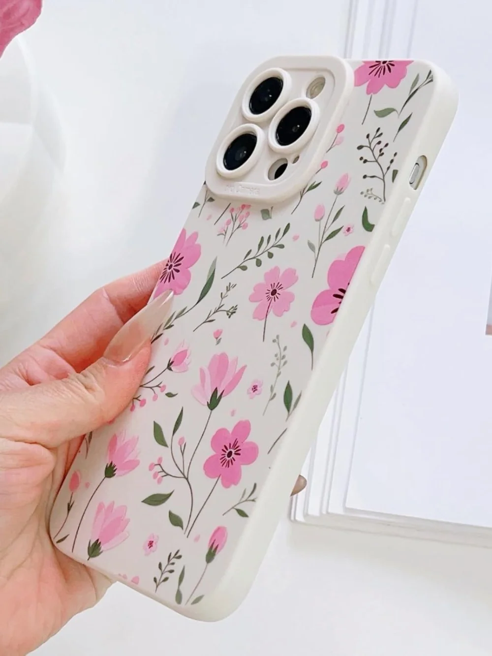 iPhone 16 Pro Max Case | Cute Flowers Design | Floral Soft